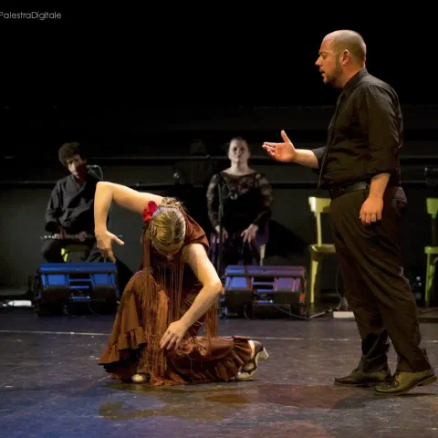 L'insegnante di flamenco Sabina Todaro